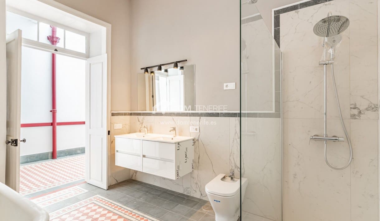 8 soveværelse Finca/Landehus til salg i San Miguel de Abona - € 1.000.050 (Ref: 9942861)