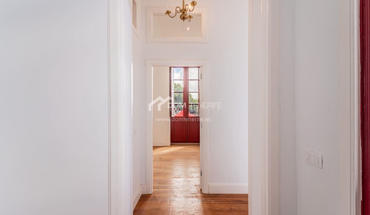 8 soveværelse Finca/Landehus til salg i San Miguel de Abona - € 1.000.050 (Ref: 9942861)