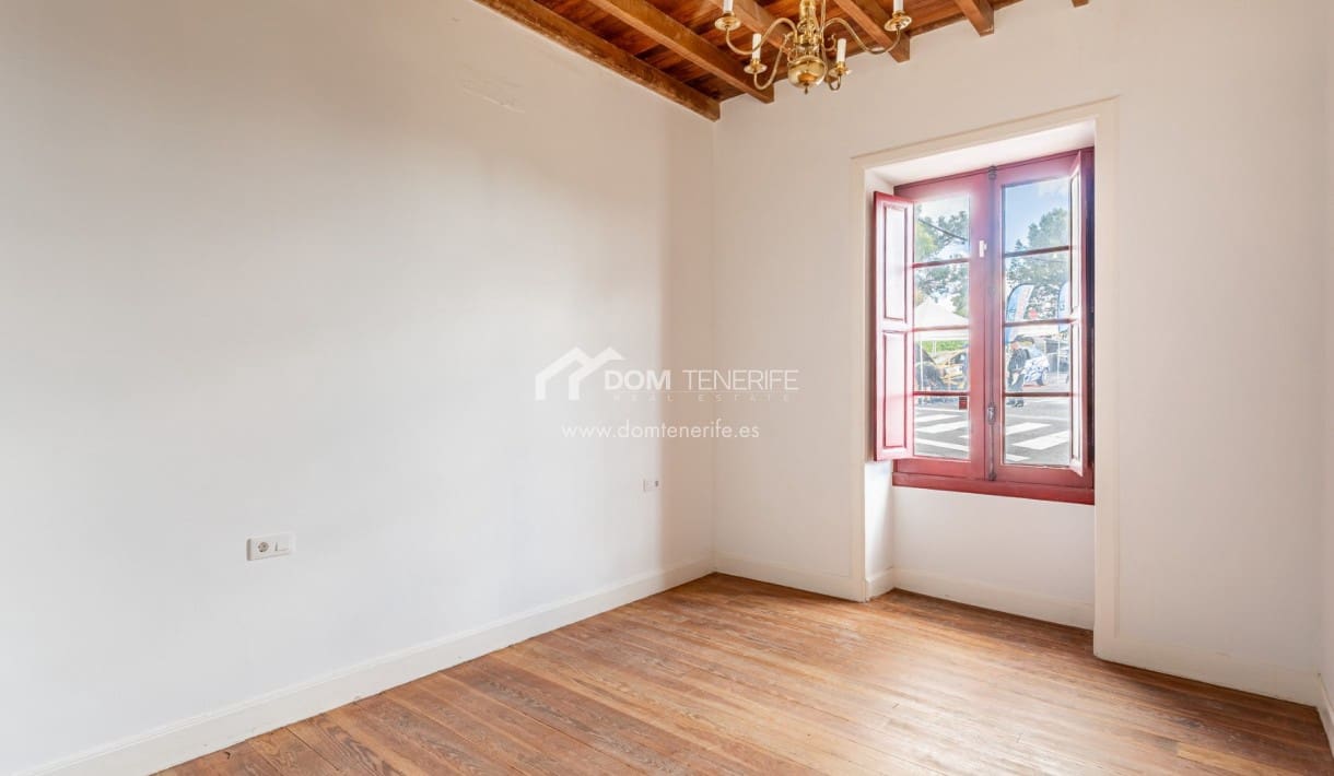 8 soveværelse Finca/Landehus til salg i San Miguel de Abona - € 1.000.050 (Ref: 9942861)