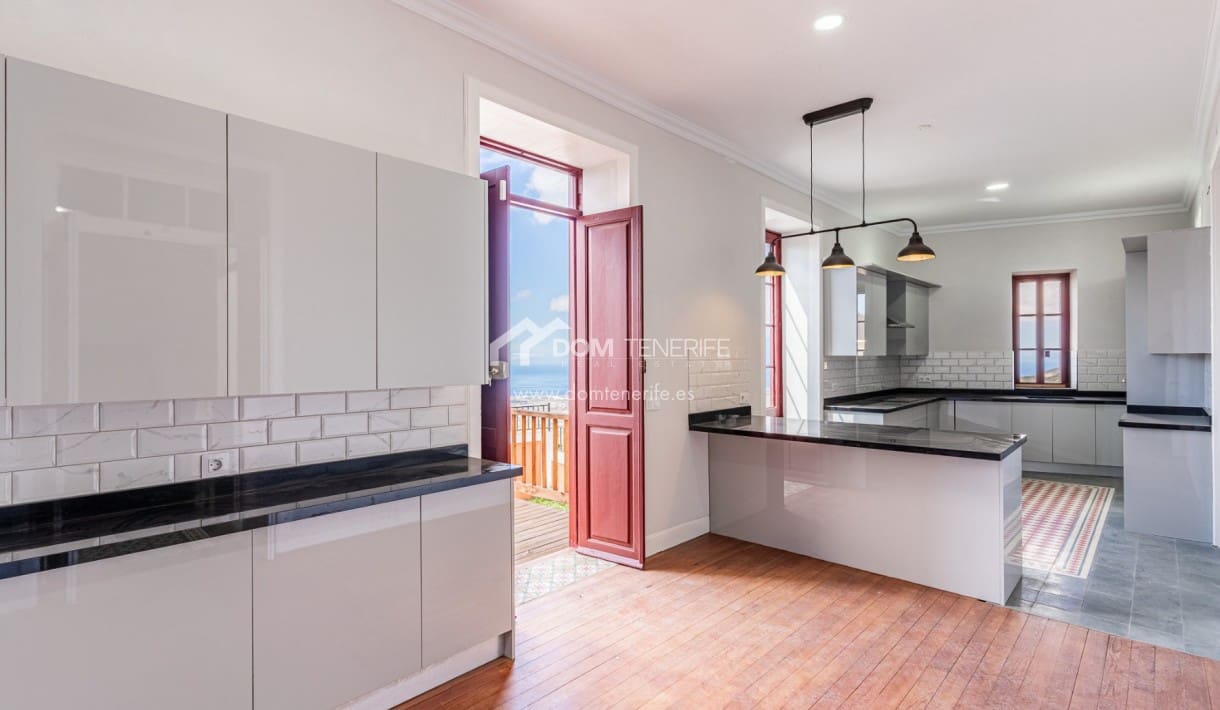 8 soveværelse Finca/Landehus til salg i San Miguel de Abona - € 1.000.050 (Ref: 9942861)