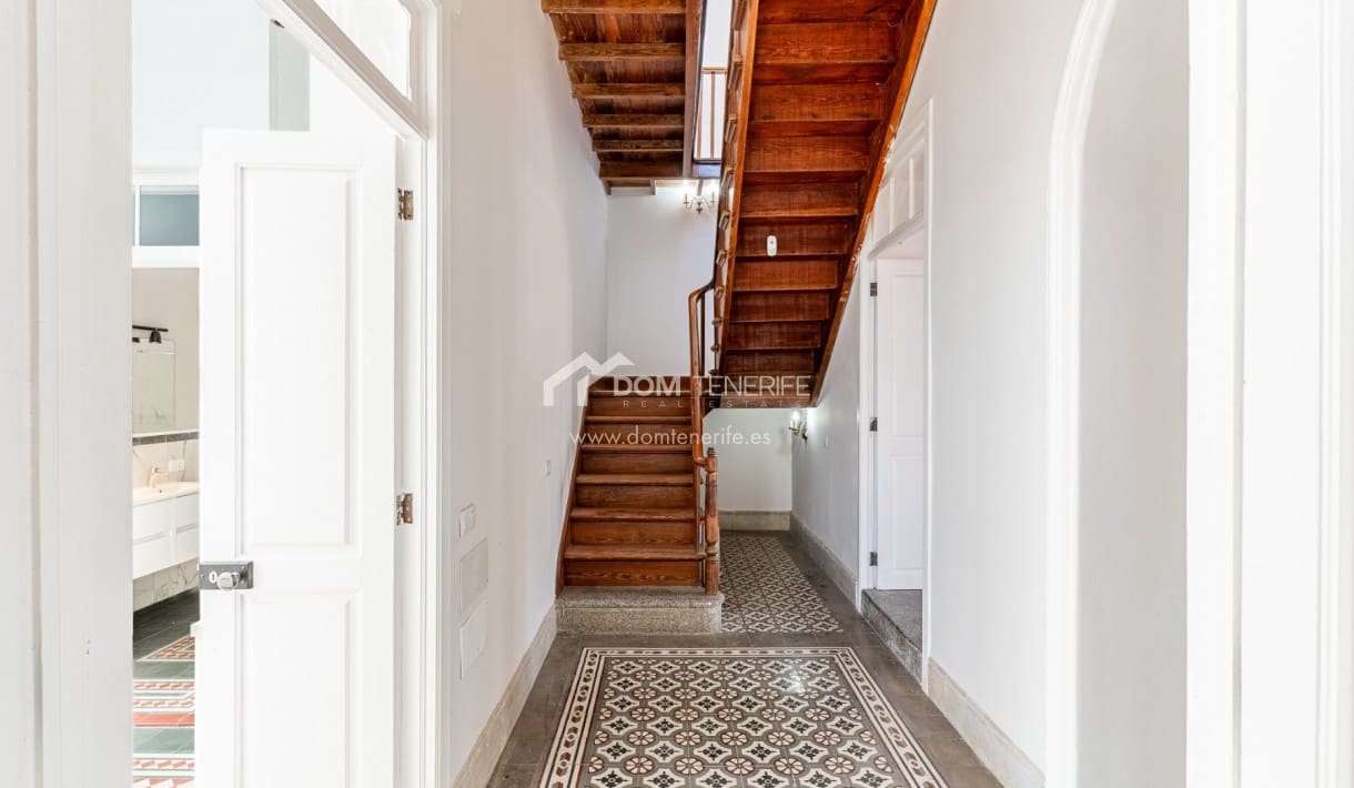 8 soveværelse Finca/Landehus til salg i San Miguel de Abona - € 1.000.050 (Ref: 9942861)