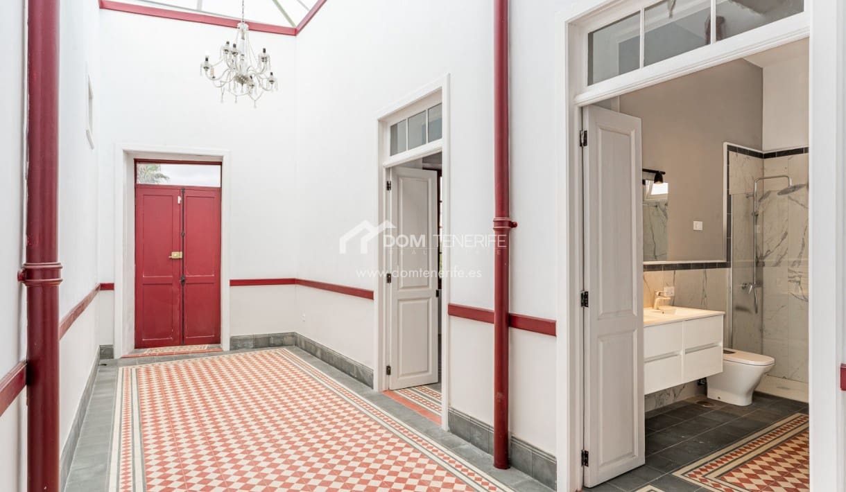8 soveværelse Finca/Landehus til salg i San Miguel de Abona - € 1.000.050 (Ref: 9942861)