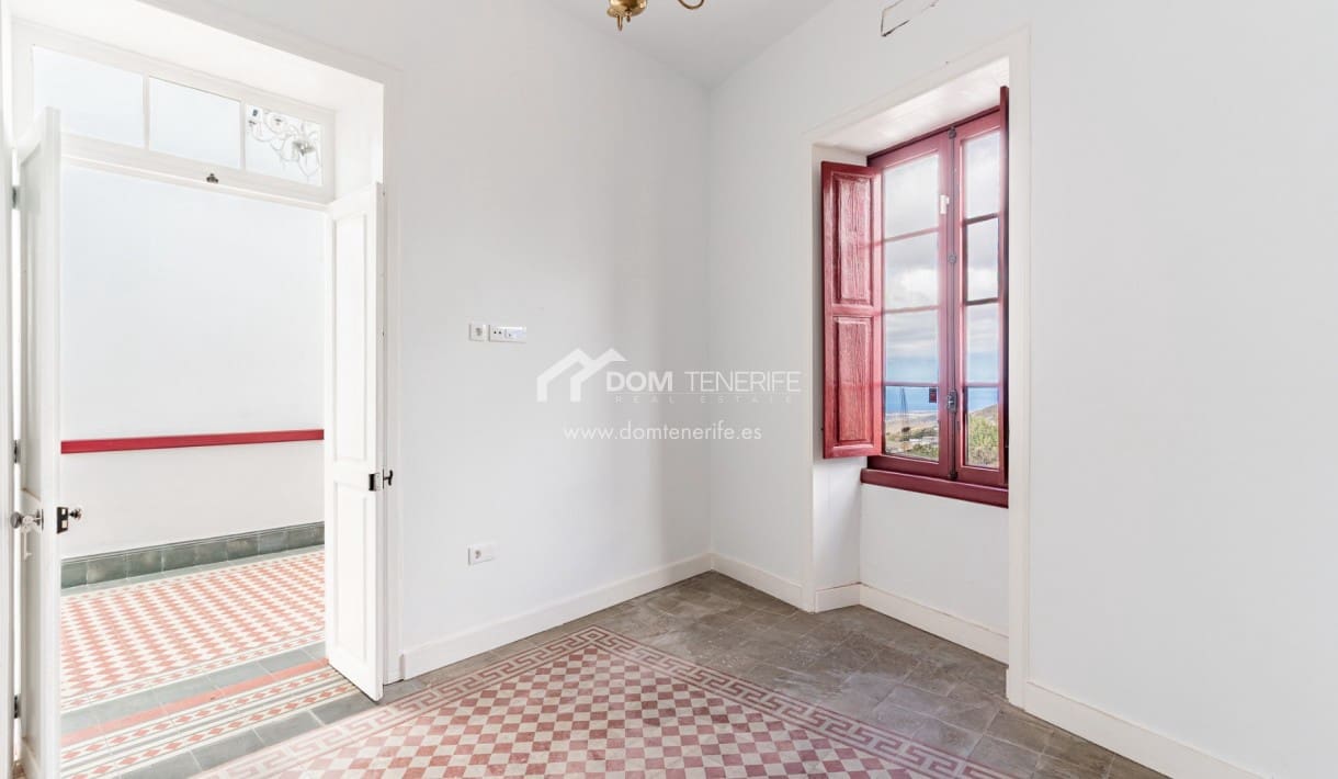 8 soveværelse Finca/Landehus til salg i San Miguel de Abona - € 1.000.050 (Ref: 9942861)