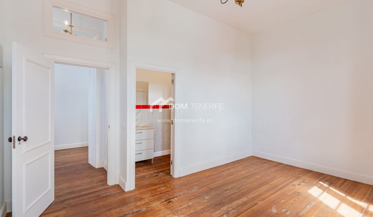 8 soveværelse Finca/Landehus til salg i San Miguel de Abona - € 1.000.050 (Ref: 9942861)