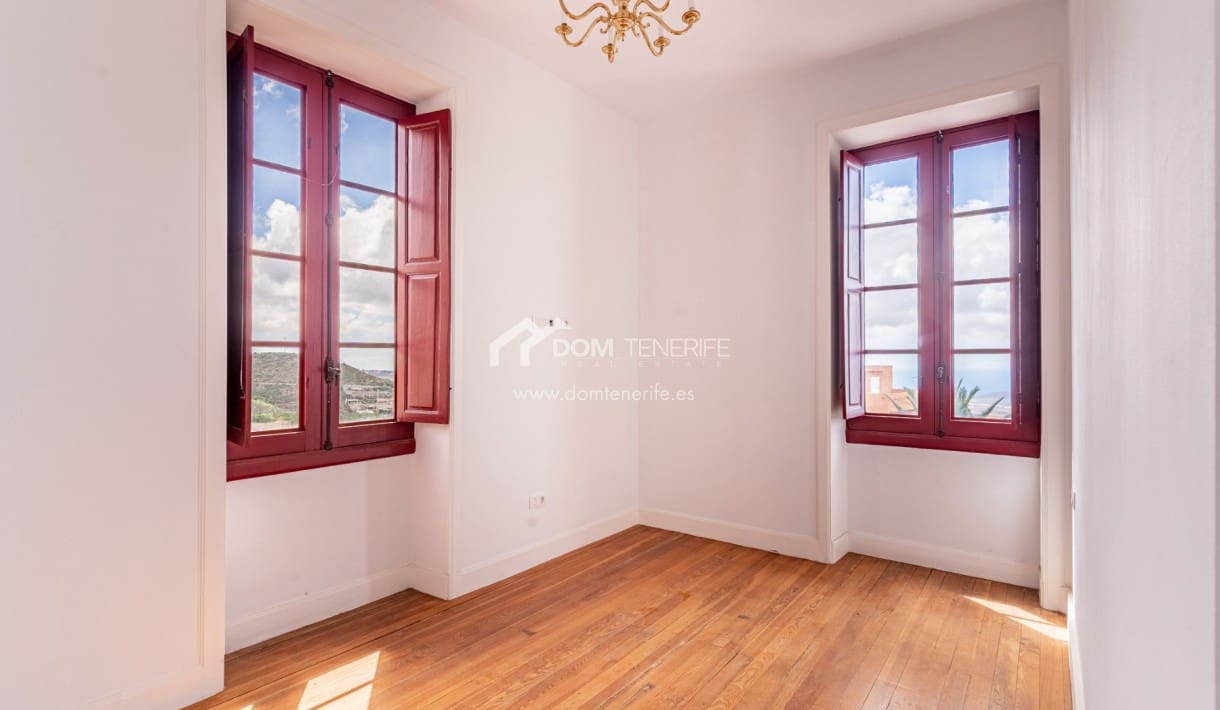 8 soveværelse Finca/Landehus til salg i San Miguel de Abona - € 1.000.050 (Ref: 9942861)