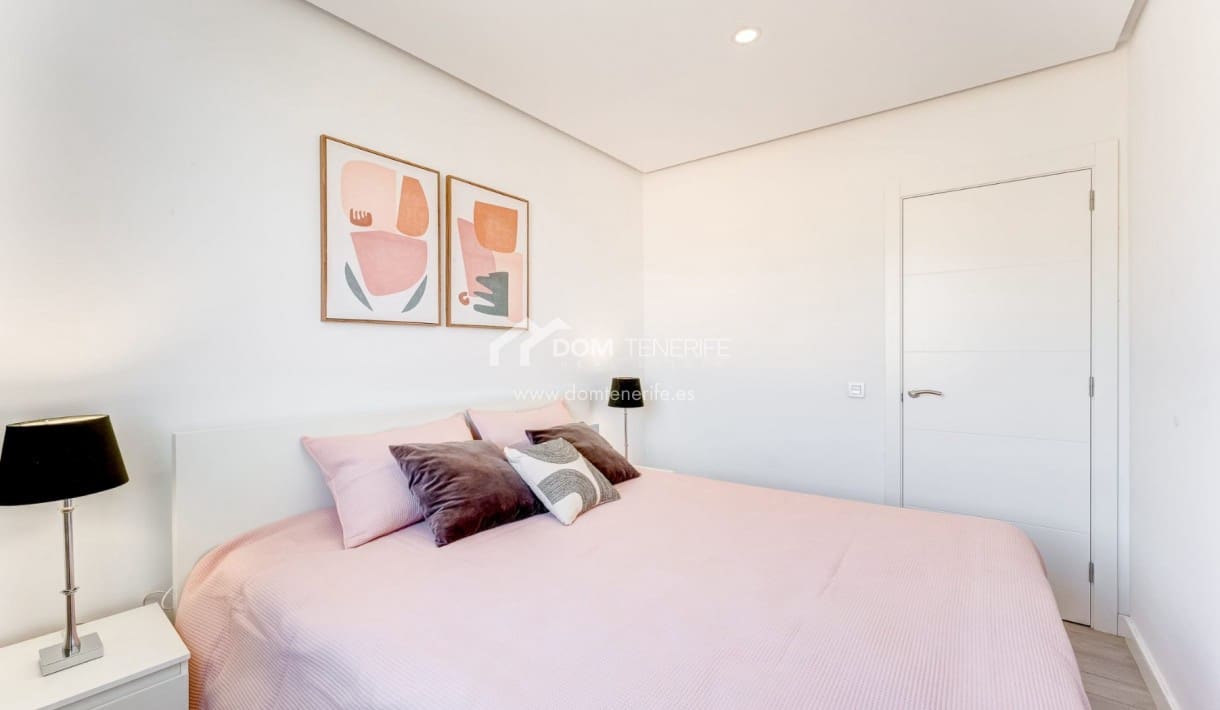 3 sypialnia Apartament na sprzedaż w Playa Paraiso z basenem - 660 000 € (Ref: 9946363)