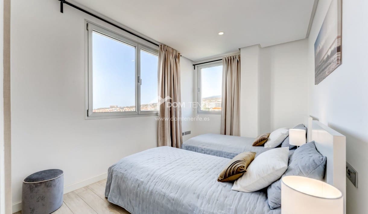 3 sypialnia Apartament na sprzedaż w Playa Paraiso z basenem - 660 000 € (Ref: 9946363)