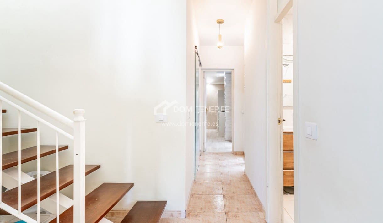 4 soveværelse Semi-Rækkehus til salg i Los Menores - € 588.000 (Ref: 9946765)