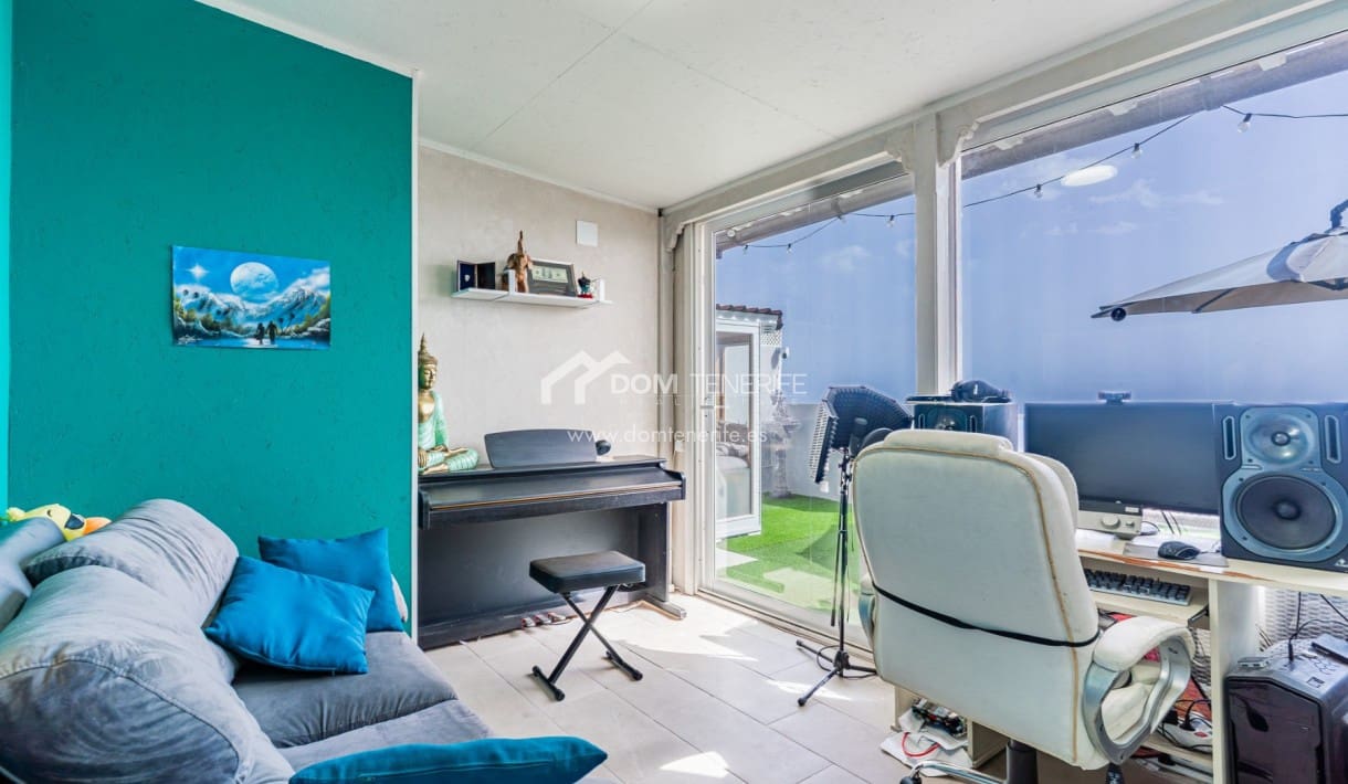 4 soveværelse Semi-Rækkehus til salg i Los Menores - € 588.000 (Ref: 9946765)