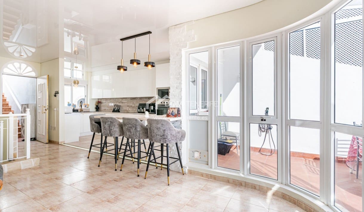 4 soveværelse Semi-Rækkehus til salg i Los Menores - € 588.000 (Ref: 9946765)