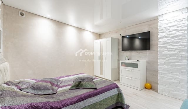 4 soverom Kjedet enebolig til salgs i Los Menores, Adeje - € 588 000 (Ref: 9946765)