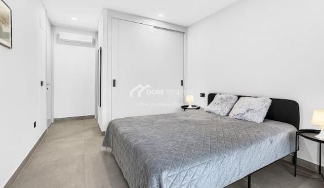 2 quarto Apartamento para venda em El Madroñal, Adeje com piscina - 590 000 € (Ref: 9955651)