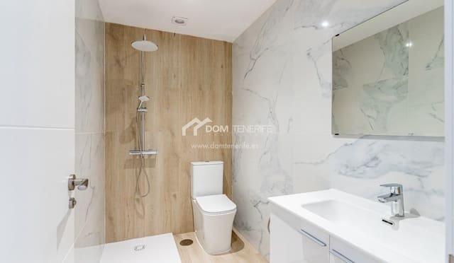 2 soverom Leilighet til salgs i Playa San Juan, Guía de Isora med svømmebasseng garasje - € 335 000 (Ref: 9981517)