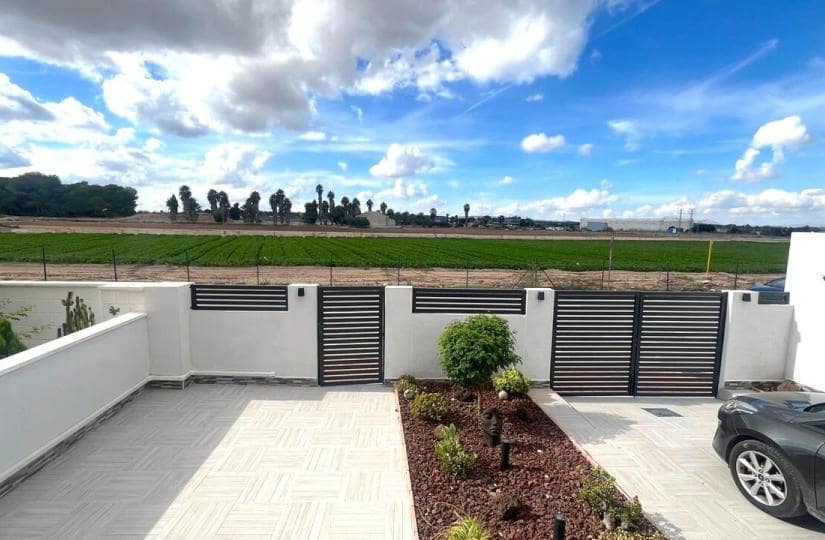 Chalet de 3 habitaciones en Lo Crispin en venta con piscina garaje - 320.000 € (Ref: 9420248)