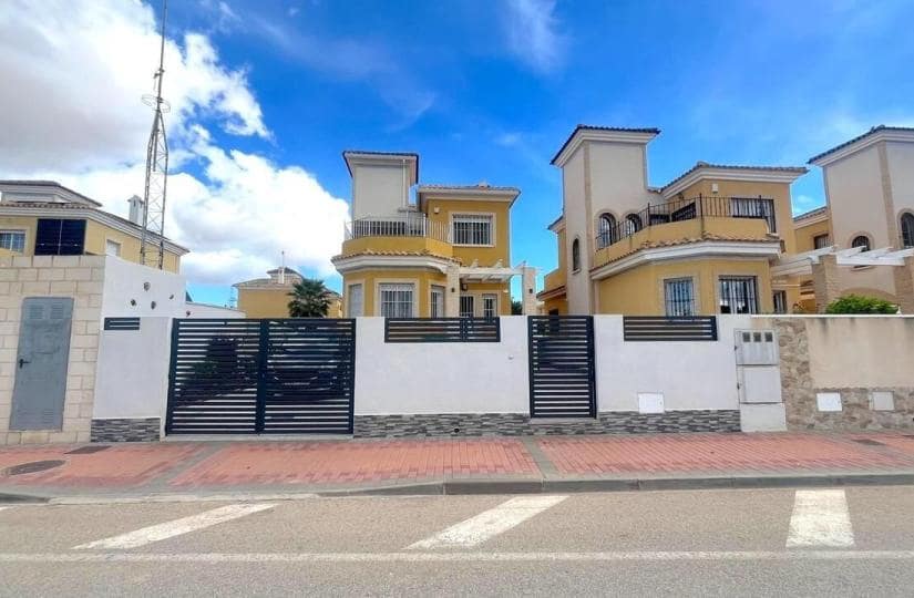 Chalet de 3 habitaciones en Lo Crispin en venta con piscina garaje - 320.000 € (Ref: 9420248)