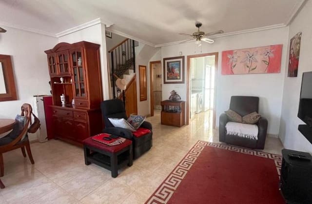 Casa de 3 habitaciones en El Chaparral - La Siesta - La Torreta, Torrevieja en venta con piscina garaje - 215.000 € (Ref: 9420249)