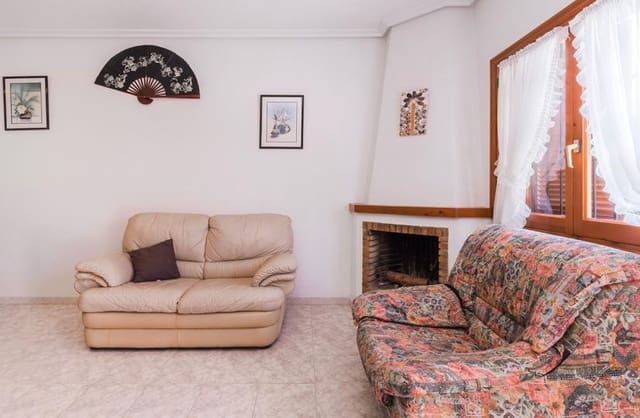 2 slaapkamer Huis te koop in La Zenia, Orihuela met zwembad - € 199.000 (Ref: 9420252)