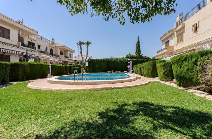 2 bedroom Townhouse for sale in La Zenia with pool - € 199,000 (Ref: 9420252)