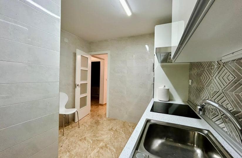 2 bedroom Bungalow for sale in Torrevieja - € 154,900 (Ref: 9420254)