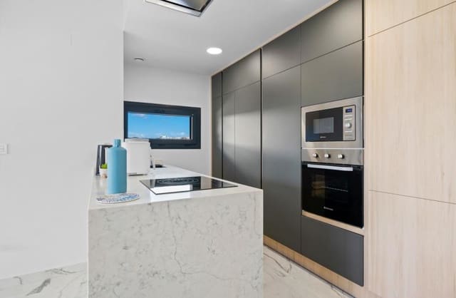 2 chambre Appartement à vendre à La Florida, Orihuela avec piscine garage - 289 000 € (Ref: 9420257)