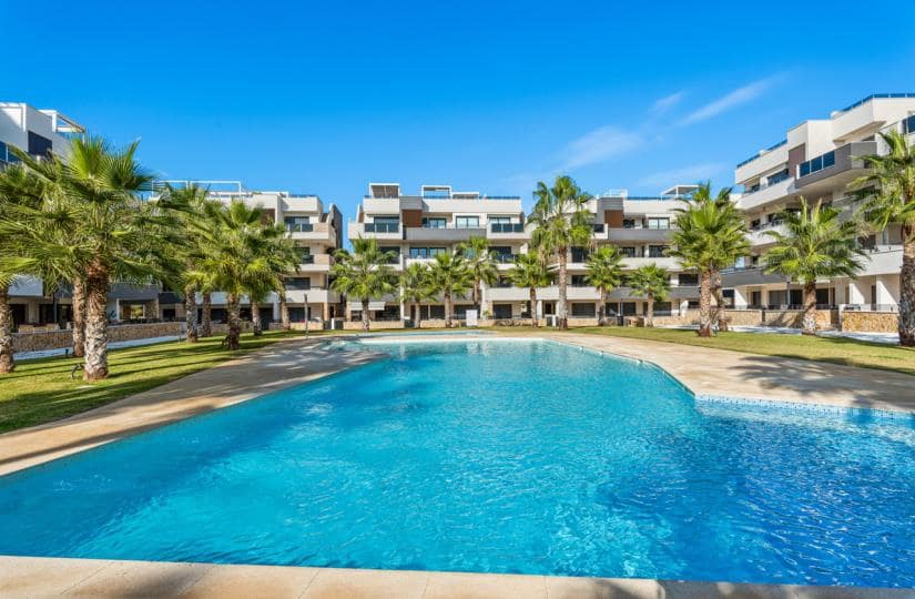 2 bedroom Apartment for sale in Orihuela Costa with pool garage - € 289,000 (Ref: 9420257)