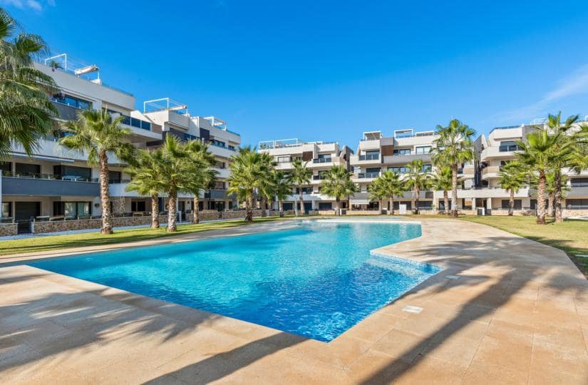 2 bedroom Apartment for sale in Orihuela Costa with pool garage - € 289,000 (Ref: 9420257)