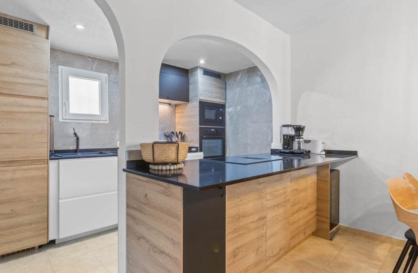 2 sovrum Bungalow till salu i Torrevieja med pool - 145 000 € (Ref: 9420258)