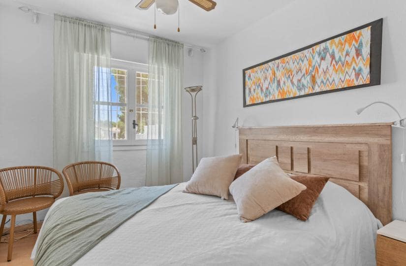 2 sovrum Bungalow till salu i Torrevieja med pool - 145 000 € (Ref: 9420258)