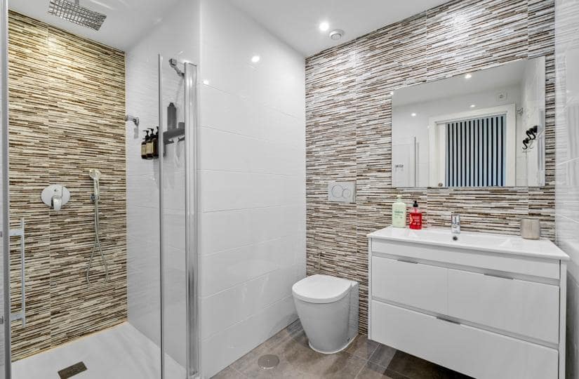 2 soverom Leilighet til salgs i Aguas Nuevas med svømmebasseng garasje - € 284 000 (Ref: 9420260)