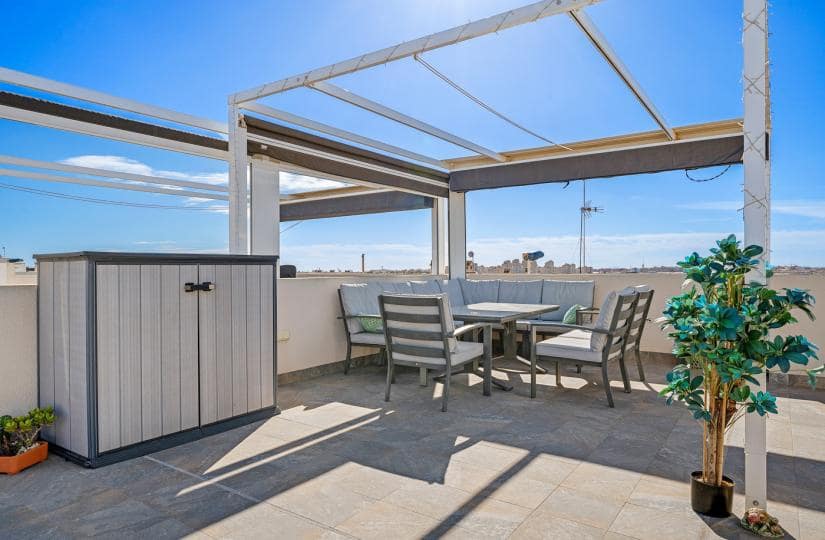 2 soverom Leilighet til salgs i Aguas Nuevas med svømmebasseng garasje - € 284 000 (Ref: 9420260)