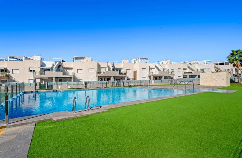 2 soverom Leilighet til salgs i Aguas Nuevas med svømmebasseng garasje - € 284 000 (Ref: 9420260)