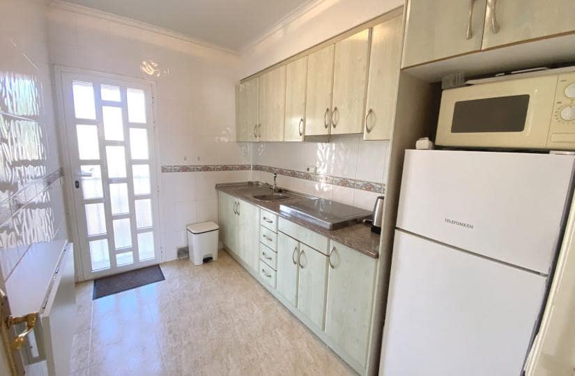 3 soverom Hus til salgs i Benijofar med svømmebasseng - € 199 000 (Ref: 9420262)