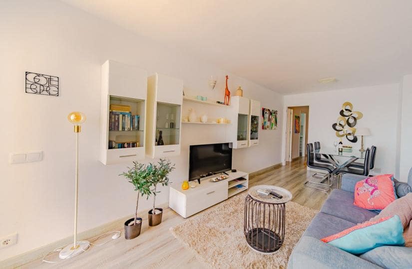 3 slaapkamer Appartement te koop in Torrevieja met zwembad - € 369.000 (Ref: 9420267)