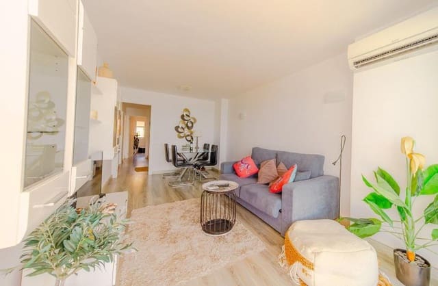 3 slaapkamer Appartement te koop in Playa del Cura, Torrevieja met zwembad - € 369.000 (Ref: 9420267)