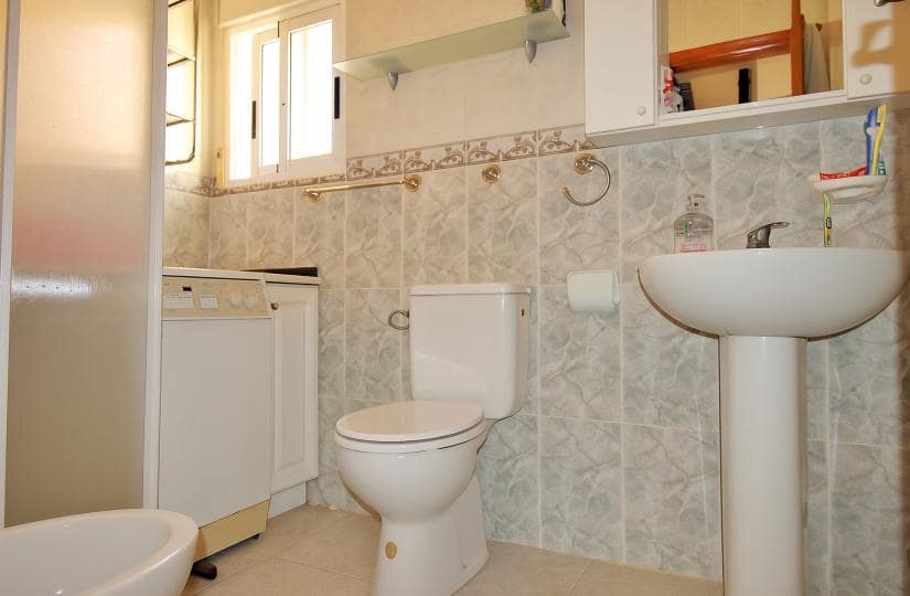 3 soveværelse Byhus til salg i Villamartin med swimmingpool garage - € 249.990 (Ref: 9420277)