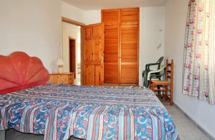 3 soveværelse Byhus til salg i Villamartin med swimmingpool garage - € 249.990 (Ref: 9420277)