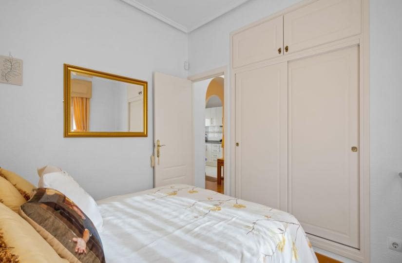 3 bedroom Villa for sale in Rojales with pool garage - € 349,950 (Ref: 9420280)