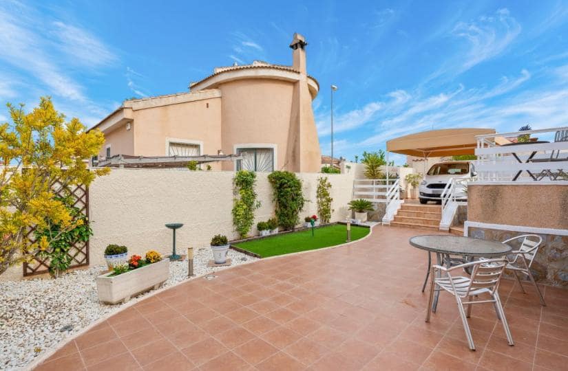 3 bedroom Villa for sale in Rojales with pool garage - € 349,950 (Ref: 9420280)