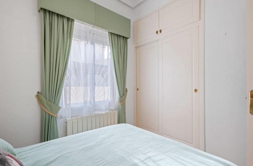 3 bedroom Villa for sale in Rojales with pool garage - € 349,950 (Ref: 9420280)