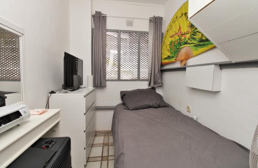 1 bedroom Apartment for sale in Villamartin with pool - € 129,000 (Ref: 9420281)