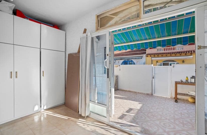 2 camera da letto Bungalow in vendita in La Siesta - 133.000 € (Rif: 9420285)