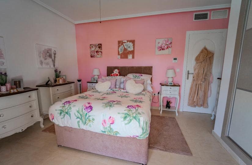 3 Zimmer Haus zu verkaufen in Ciudad Quesada mit Pool - 235.000 € (Ref: 9420287)