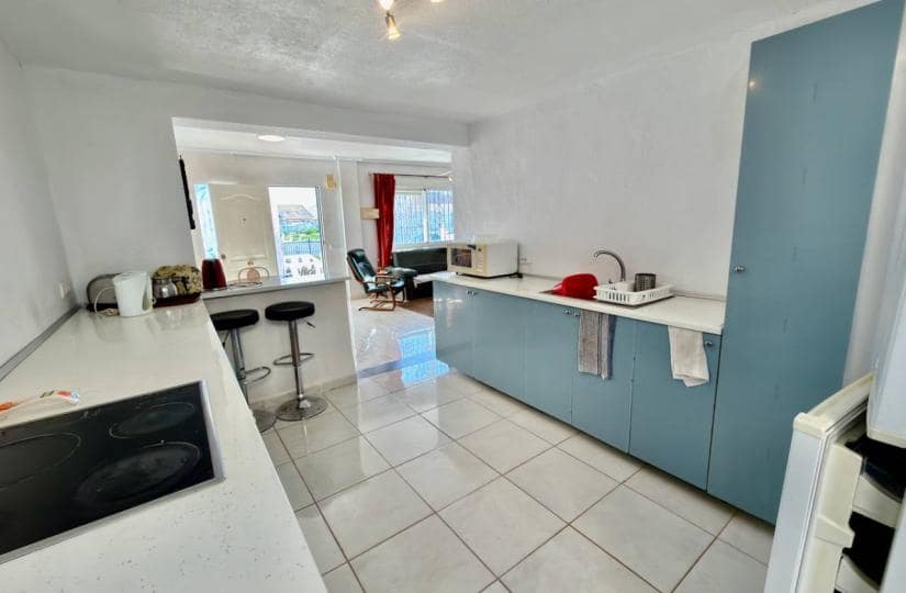 3 soverom Kjedet enebolig til salgs i Ciudad Quesada med svømmebasseng garasje - € 200 000 (Ref: 9420288)