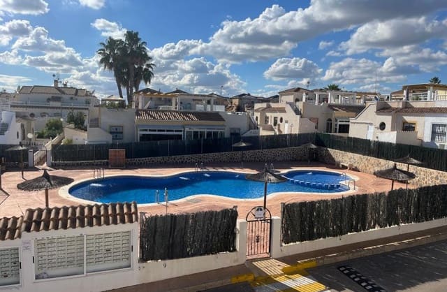 3 soveværelse Semi-Rækkehus til salg i Los Balcones - Los Altos, Orihuela med swimmingpool - € 239.999 (Ref: 9420292)