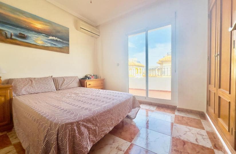 2 bedroom Semi-detached Villa for sale in Cabo Roig with pool garage - € 240,000 (Ref: 9420293)