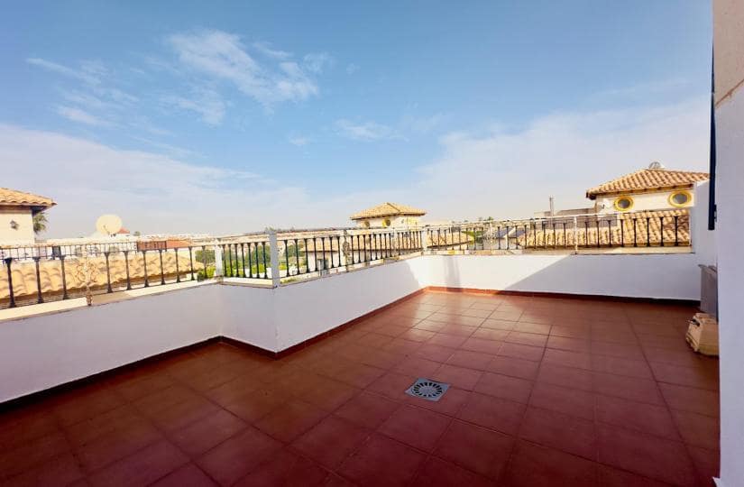 2 bedroom Semi-detached Villa for sale in Cabo Roig with pool garage - € 240,000 (Ref: 9420293)