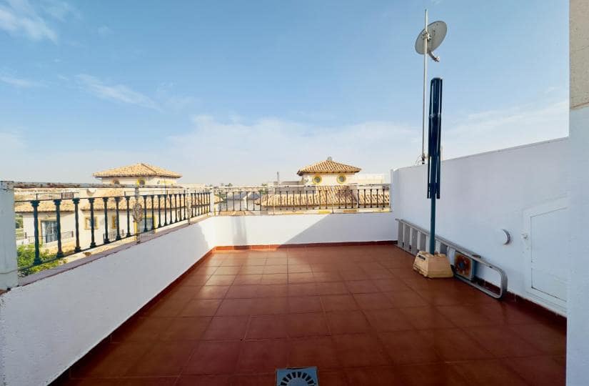 2 bedroom Semi-detached Villa for sale in Cabo Roig with pool garage - € 240,000 (Ref: 9420293)