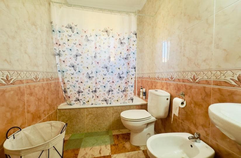 2 bedroom Semi-detached Villa for sale in Cabo Roig with pool garage - € 240,000 (Ref: 9420293)