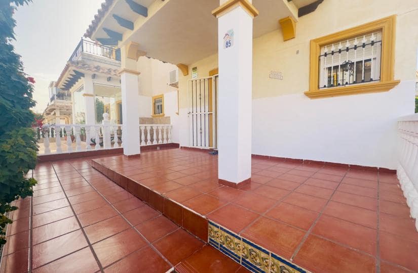2 bedroom Semi-detached Villa for sale in Cabo Roig with pool garage - € 240,000 (Ref: 9420293)
