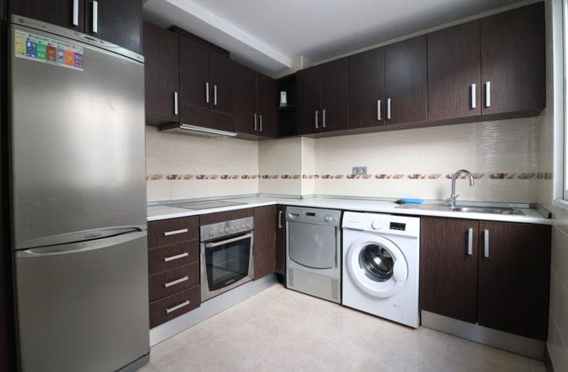 2 bedroom Apartment for sale in Benijofar with pool - € 120,000 (Ref: 9420294)